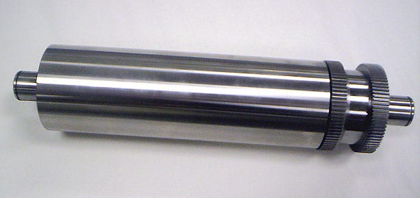 WEB 750 RBR- RUN 650 DIES 32 PITCH 1/8-63-zoom-1