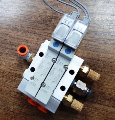 SA TWO-VALVE KIT WITH MANIFOLD, 120FAC, FLEXO KICK-OFF