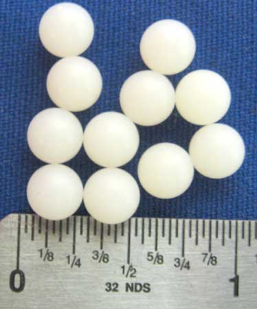 1/4" NYLON BALLS